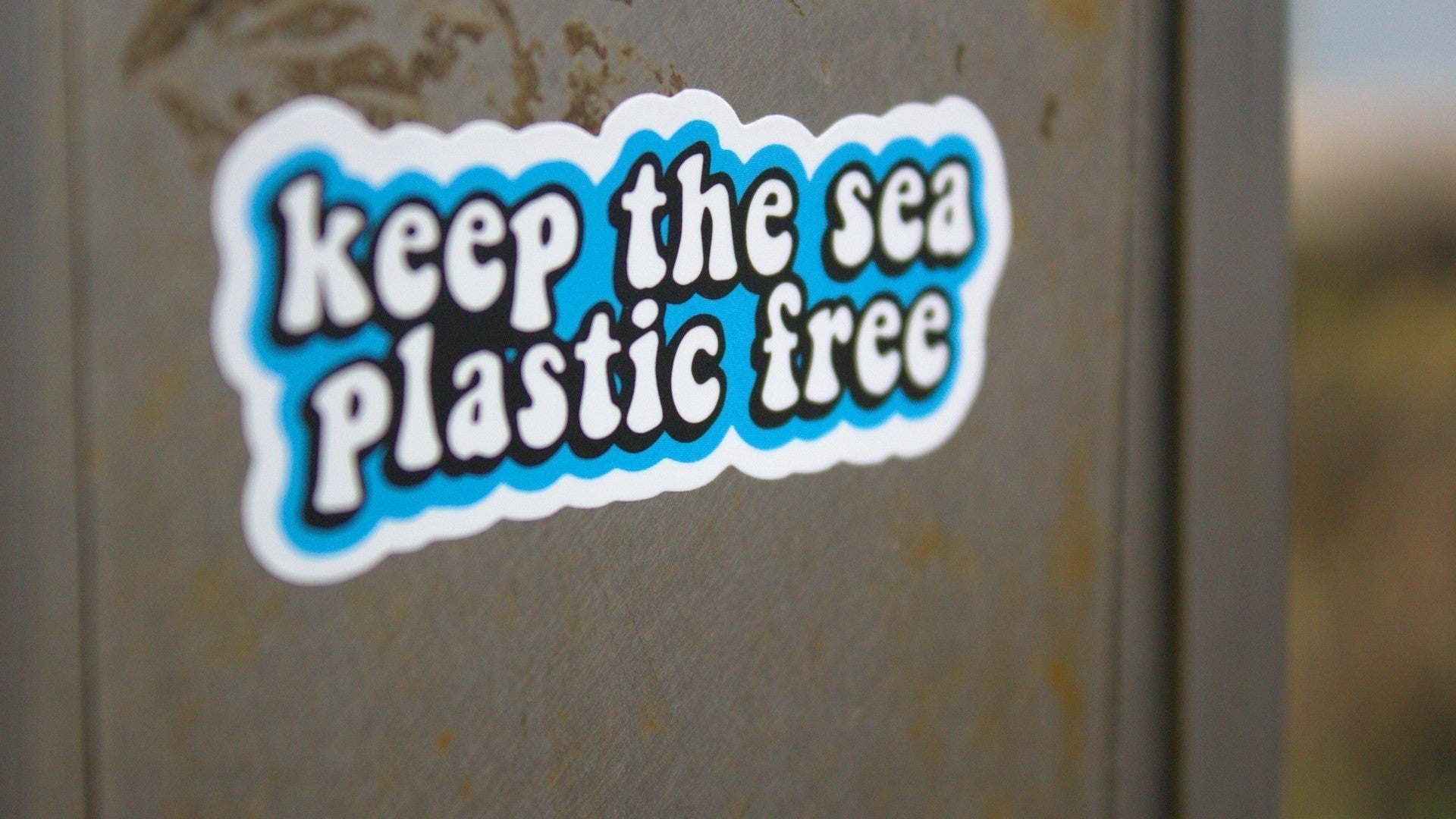 A Conundrum: The Necessity of Using Plastics to Study Marine Microplastics Pollution